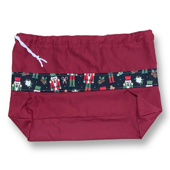 Handmade, Brick Maroon Red Christmas Nutcracker Pull string Fabric Tote Bag Sack - Picture 6 of 7